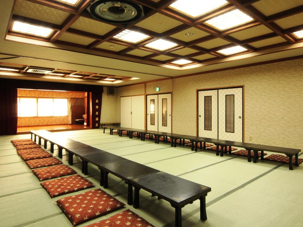 Hotel Ikemoto Nozawaonsen Zewnętrze zdjęcie